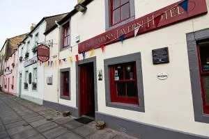 fishermanstavern_front